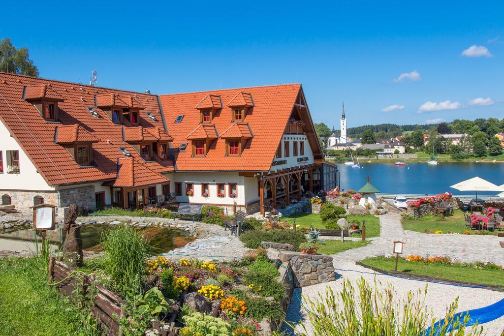 Hotel Leyla フリンブルク エクステリア 写真