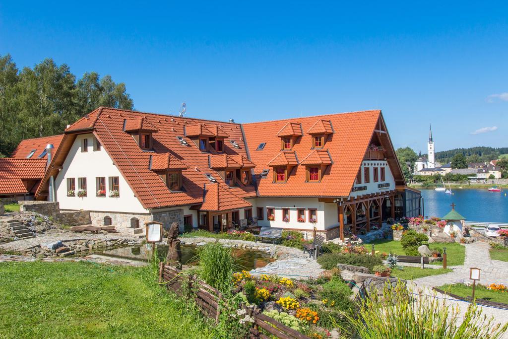 Hotel Leyla フリンブルク エクステリア 写真