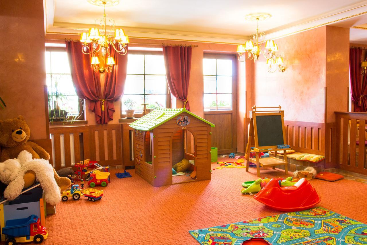 Hotel Leyla フリンブルク エクステリア 写真